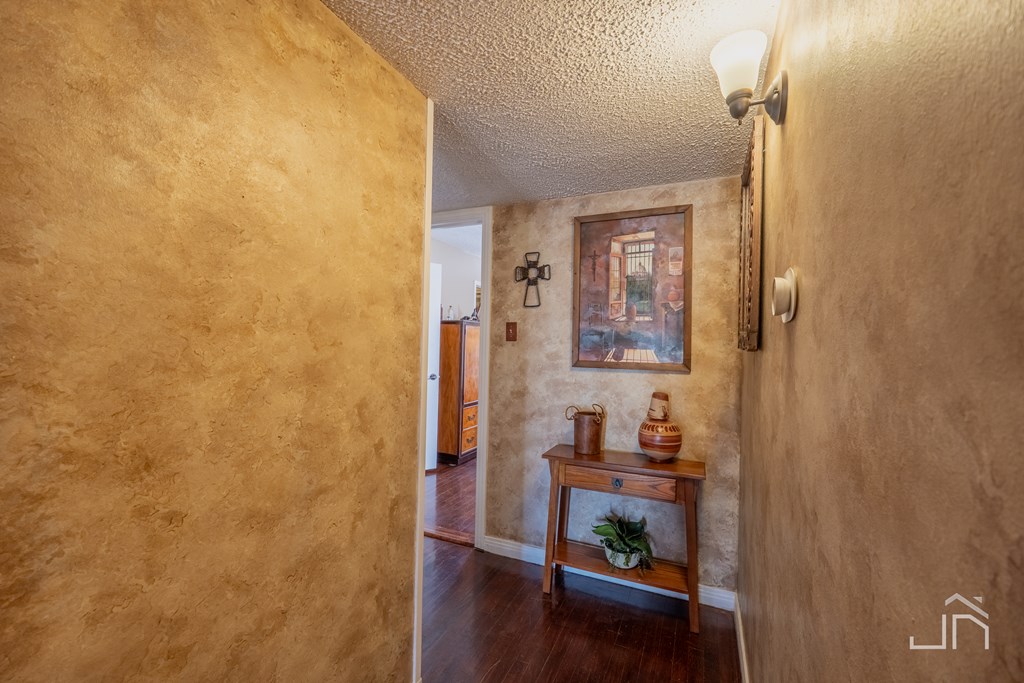 2825 W Twohig Ave Property Photo 20
