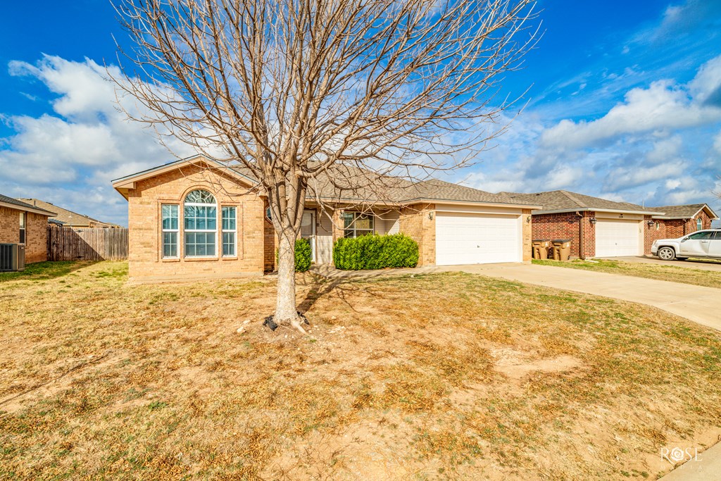1227 Wallace Lane Property Photo 4