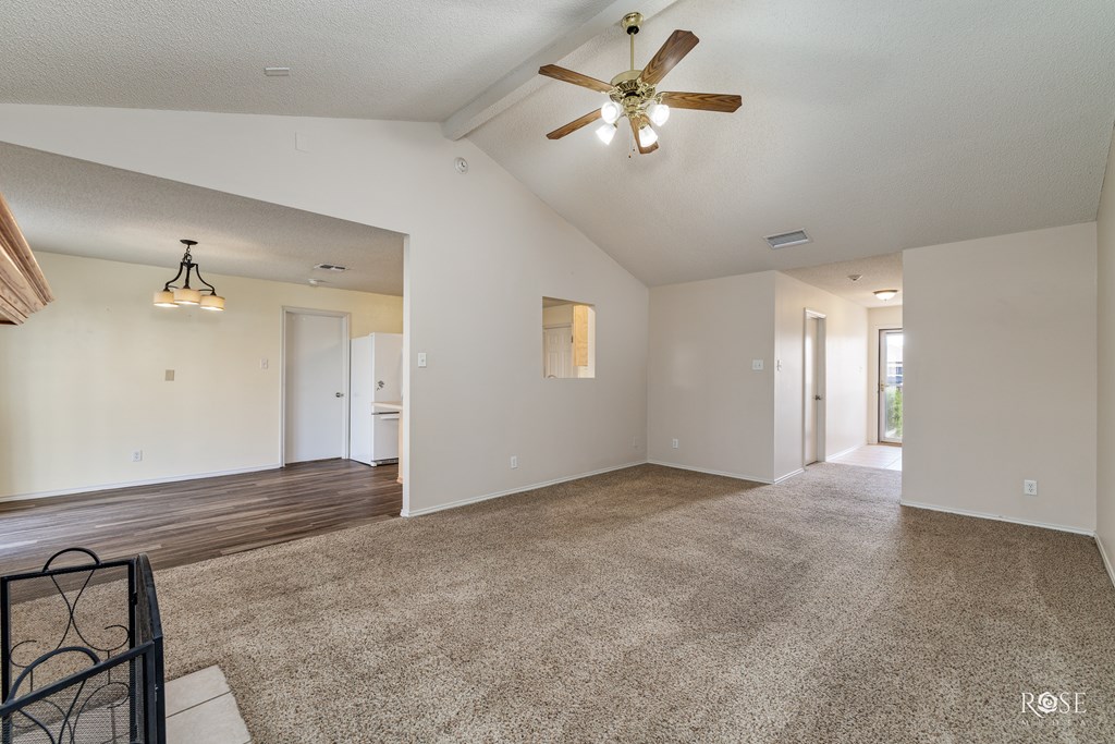 1227 Wallace Lane Property Photo 11