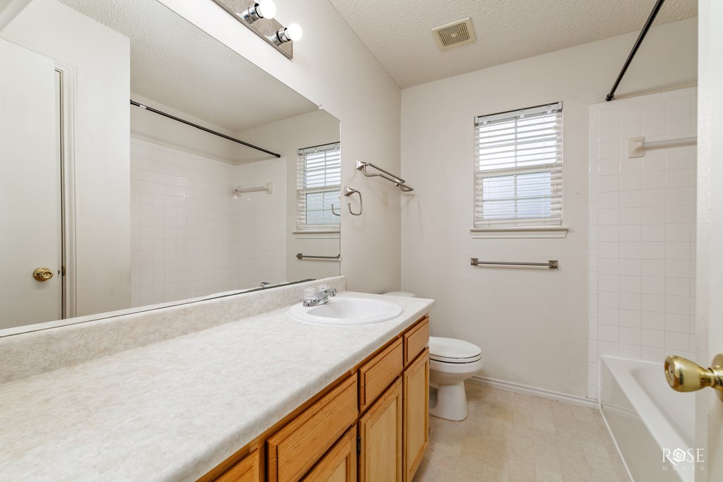 1227 Wallace Lane Property Photo 18