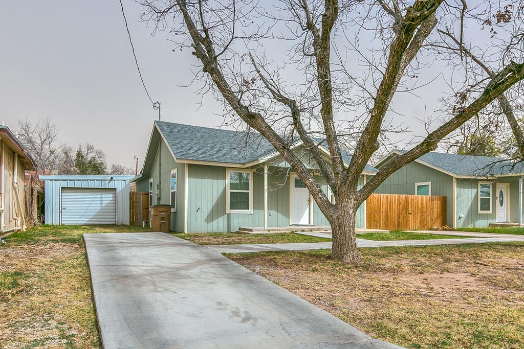 106 Highland Ave Property Photo 1