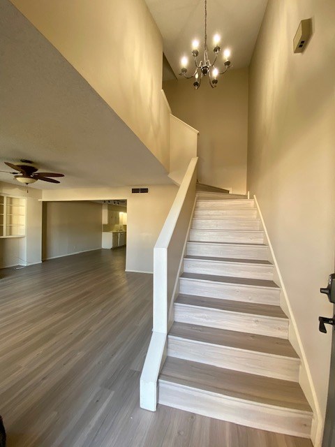 2635 Lindenwood Dr Property Photo 2