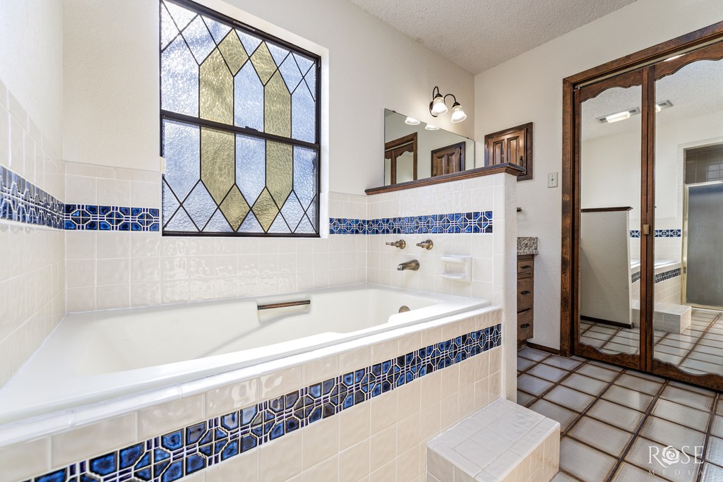 129 Edinburgh Rd Property Photo 24