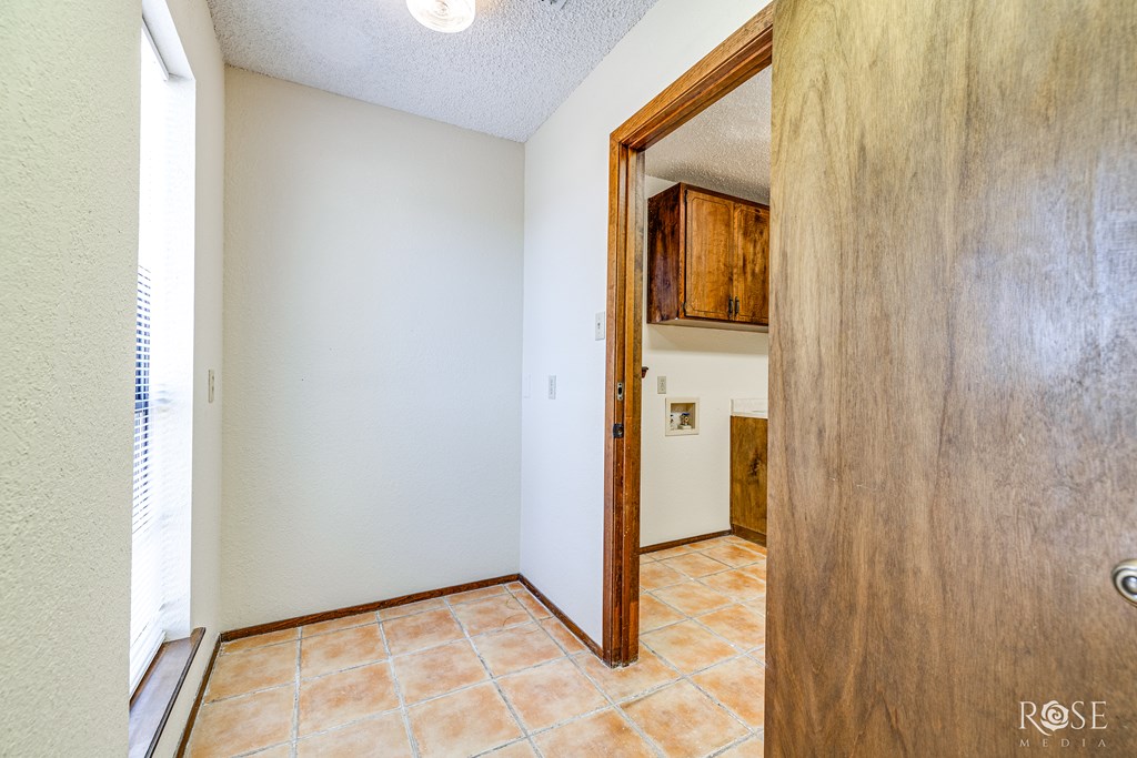 129 Edinburgh Rd Property Photo 36