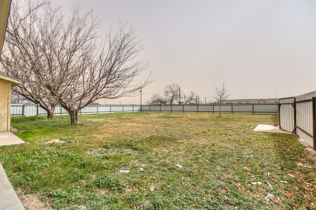 1553 Shahan Rd Property Photo 20
