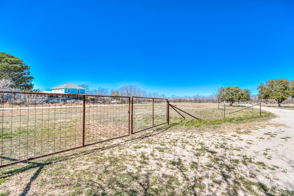1553 Shahan Rd Property Photo 28