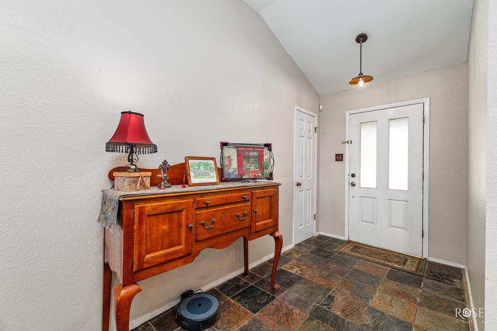 4917 Bermuda Dr Property Photo 8
