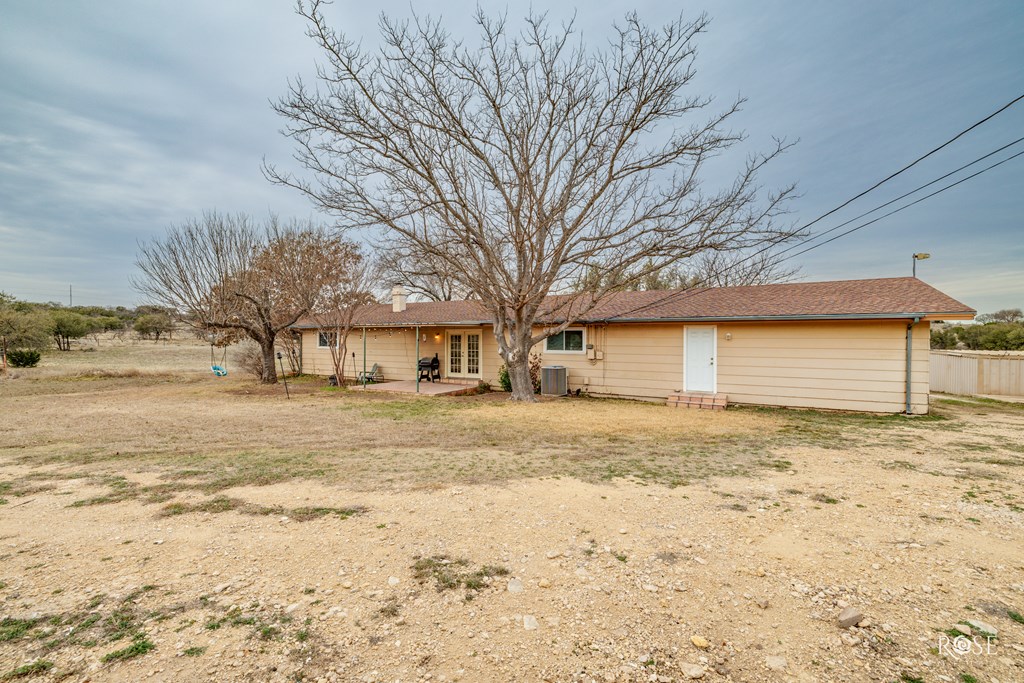 433 Private Rd 2205 Property Photo 28