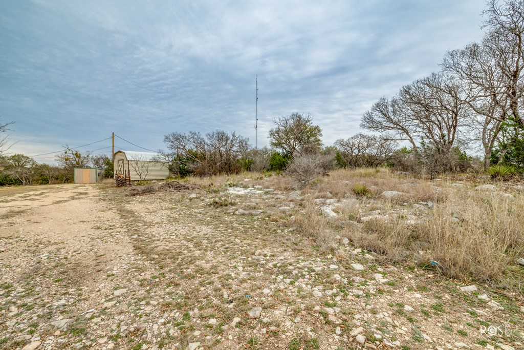 433 Private Rd 2205 Property Photo 31
