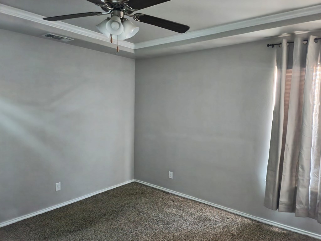 2830 Coleman St Property Photo 10