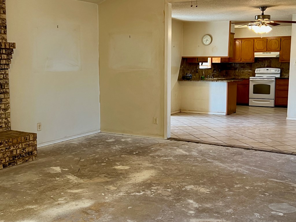 5301 Meadow Dr Property Photo 10