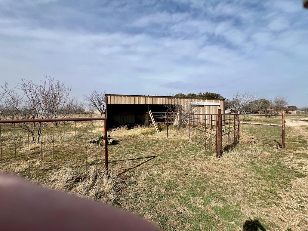 5301 Meadow Dr Property Photo 32