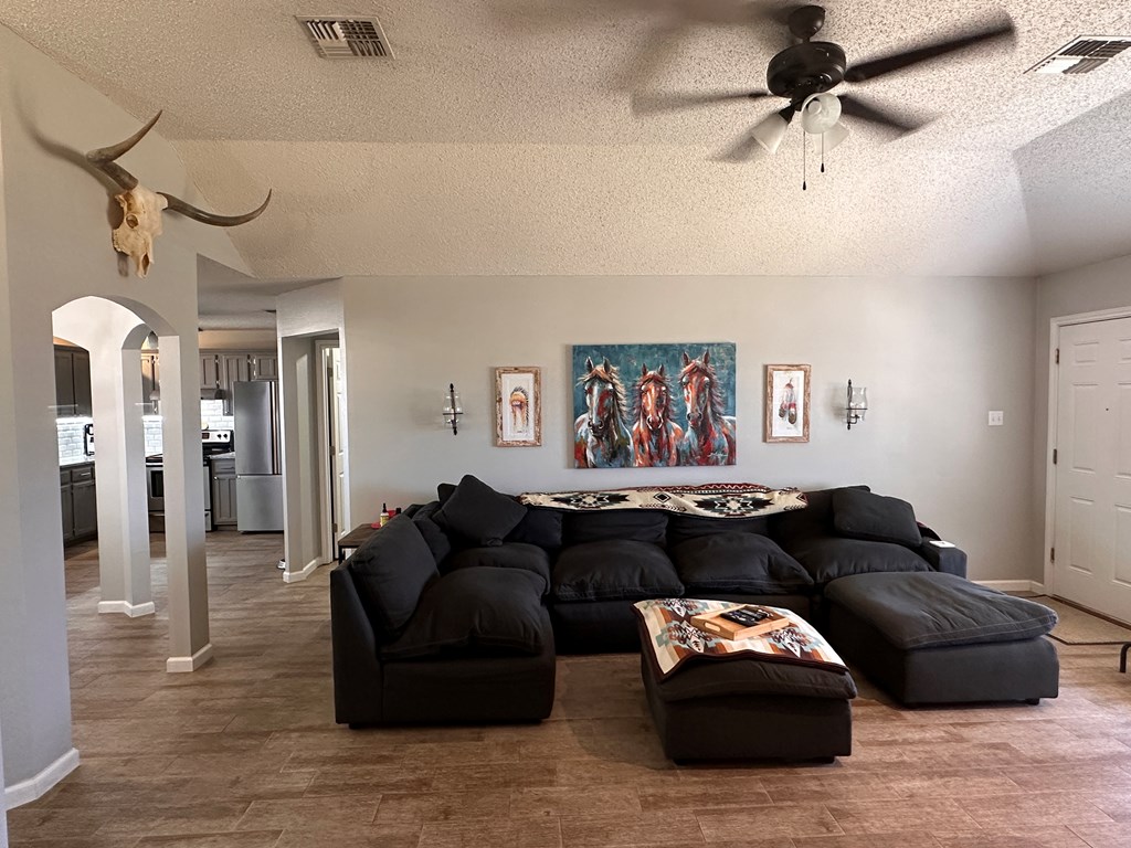 3217 Walnut Hill Dr Property Photo 10