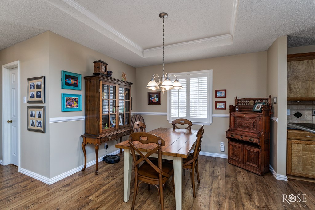 5106 Oak Grove Blvd Property Photo 11