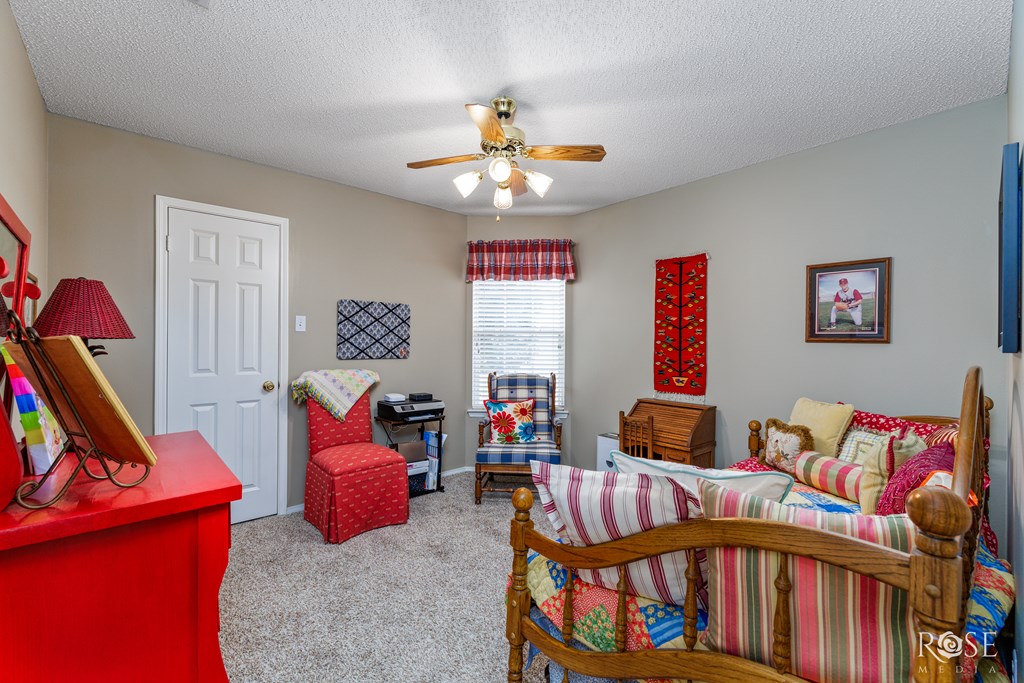 5106 Oak Grove Blvd Property Photo 24