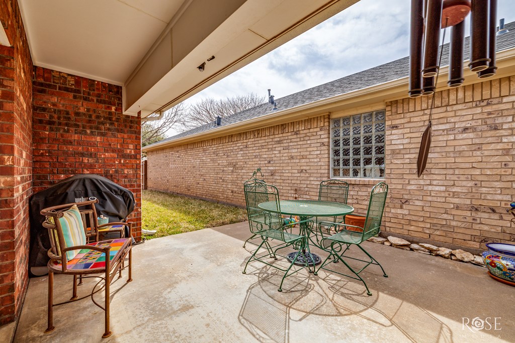 5106 Oak Grove Blvd Property Photo 28