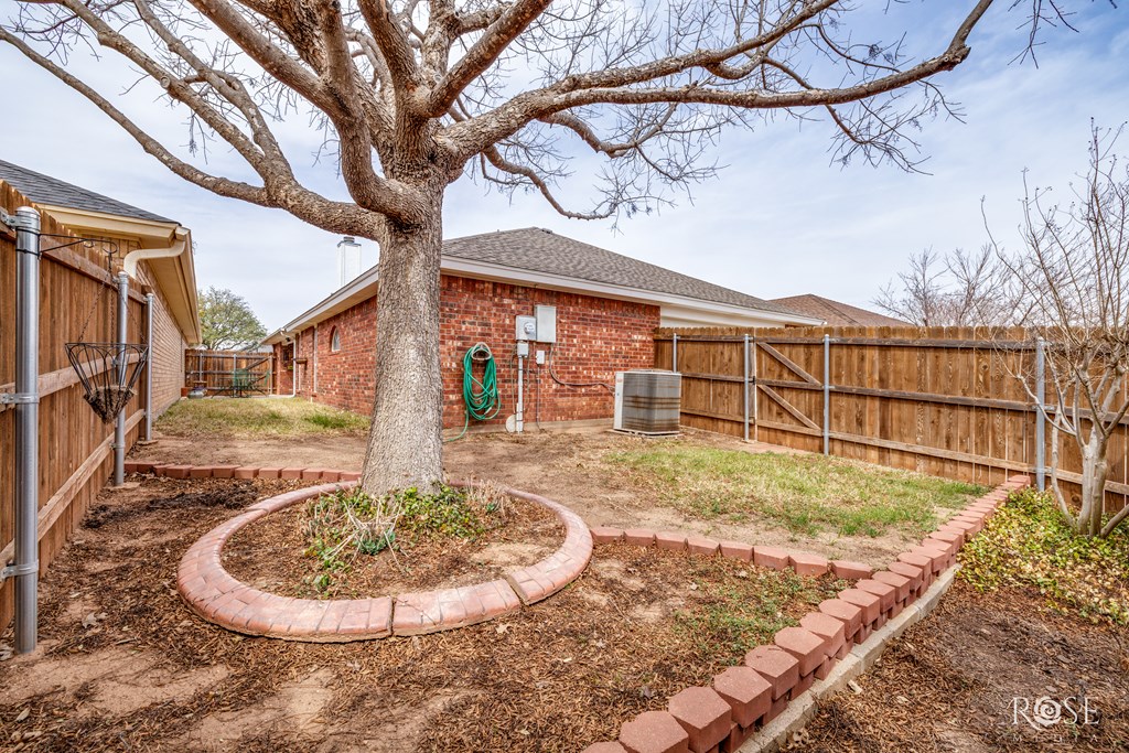 5106 Oak Grove Blvd Property Photo 33