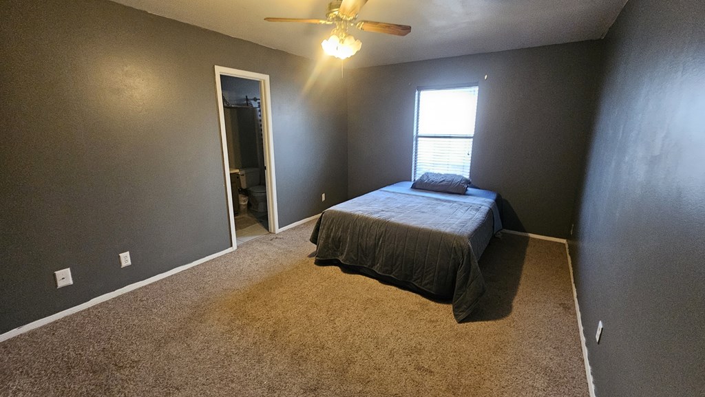1417 Hillary Court Property Photo 4