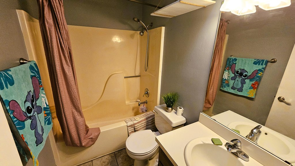 1417 Hillary Court Property Photo 8