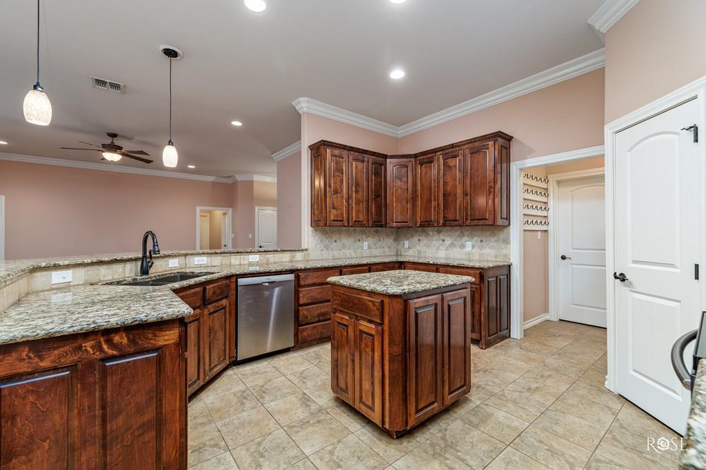 2024 Coyote Bend Property Photo