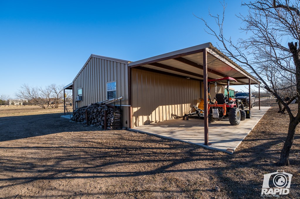 2024 Coyote Bend Property Photo 10