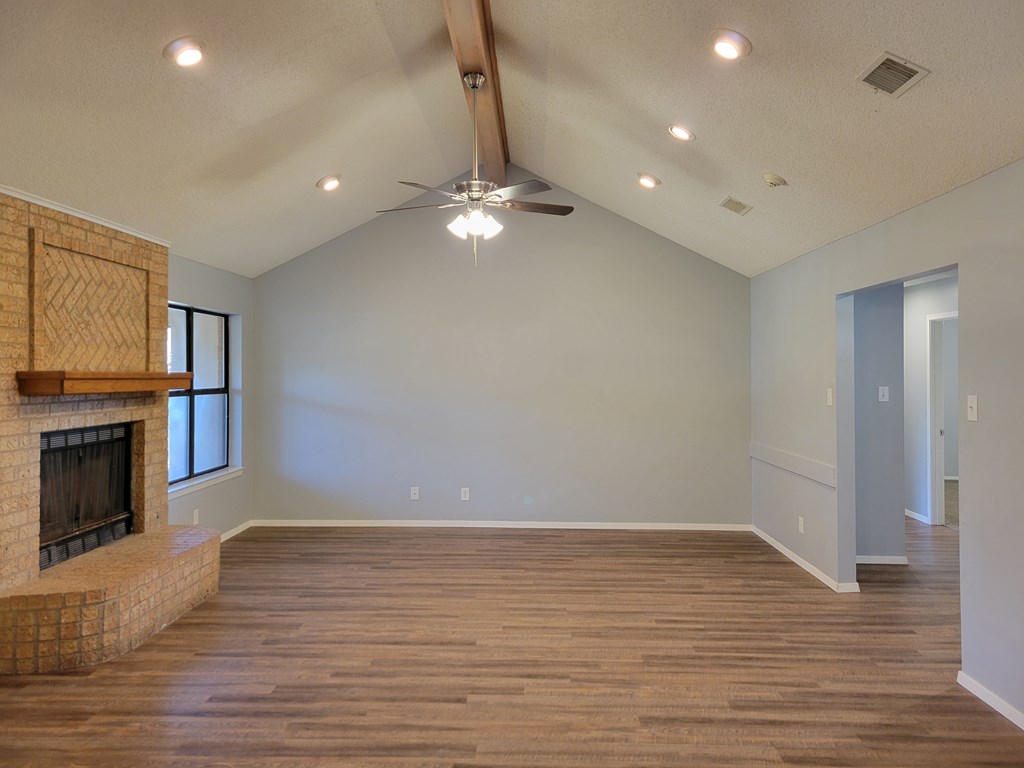 4829 Bermuda Dr Property Photo 3
