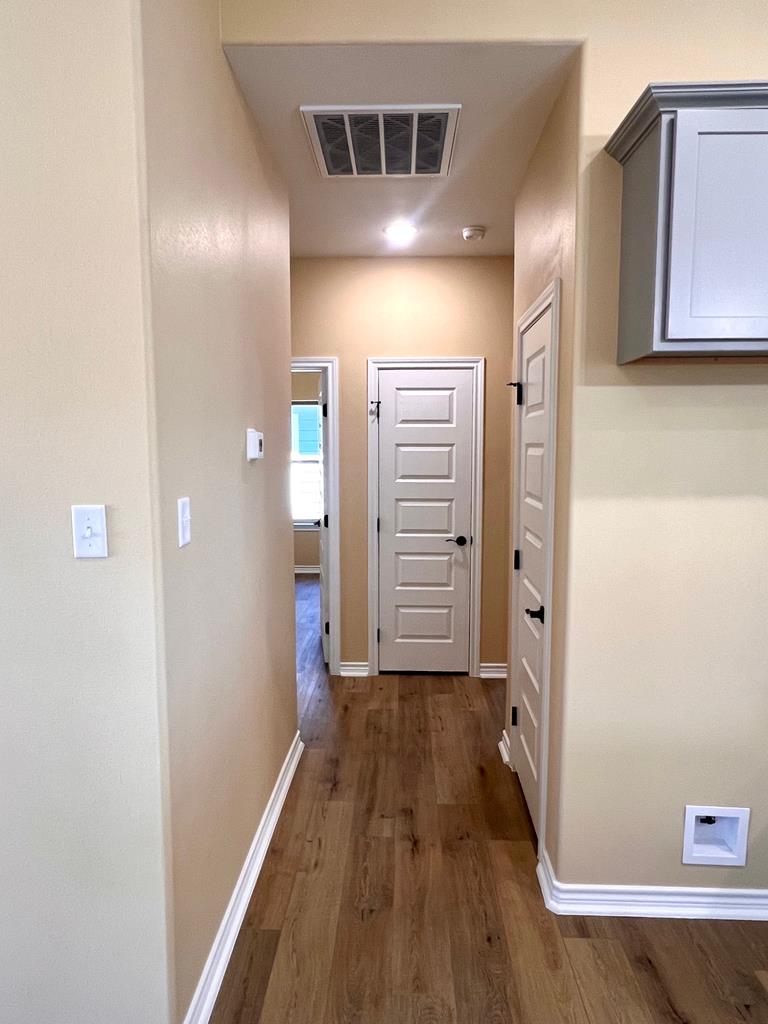 1507 Mayse St Property Photo 12