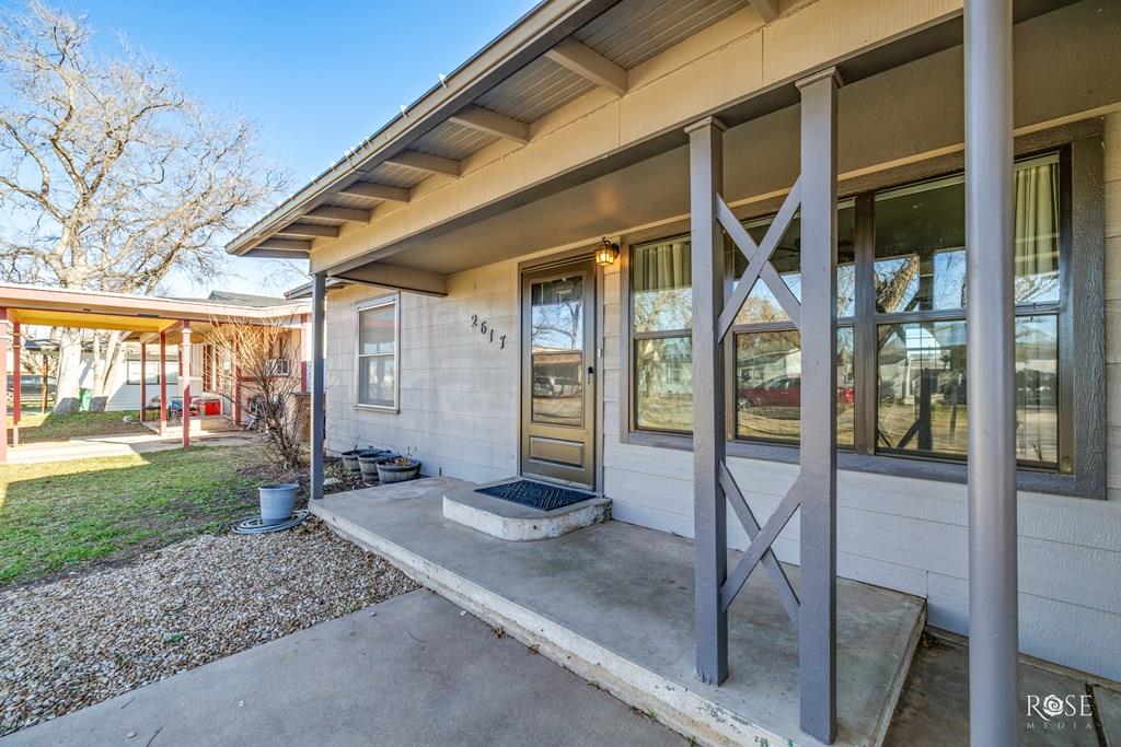 2617 San Antonio St Property Photo 1