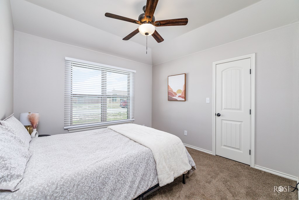8451 Lynx Lane Property Photo 22
