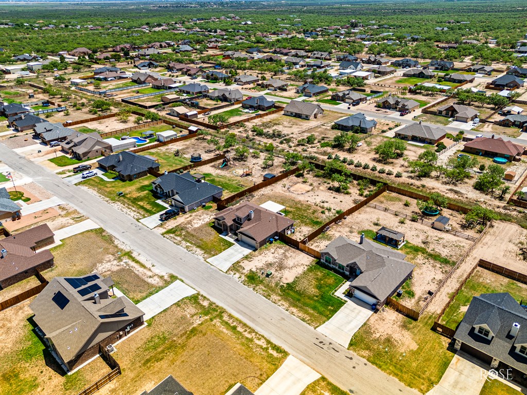8451 Lynx Lane Property Photo 46