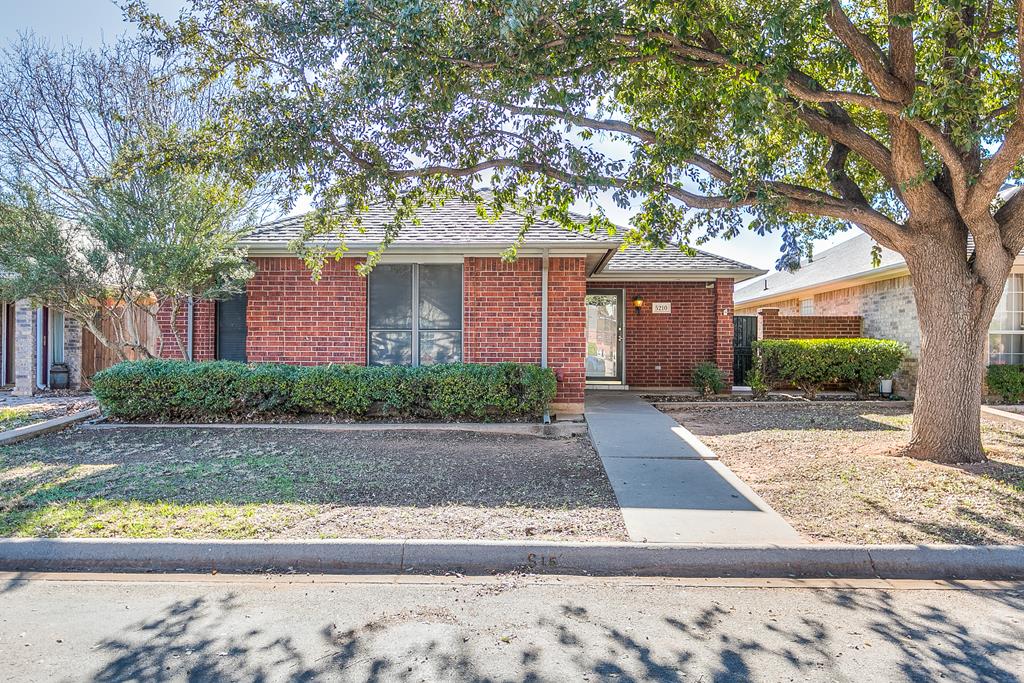 5210 Oak Grove Blvd Property Photo