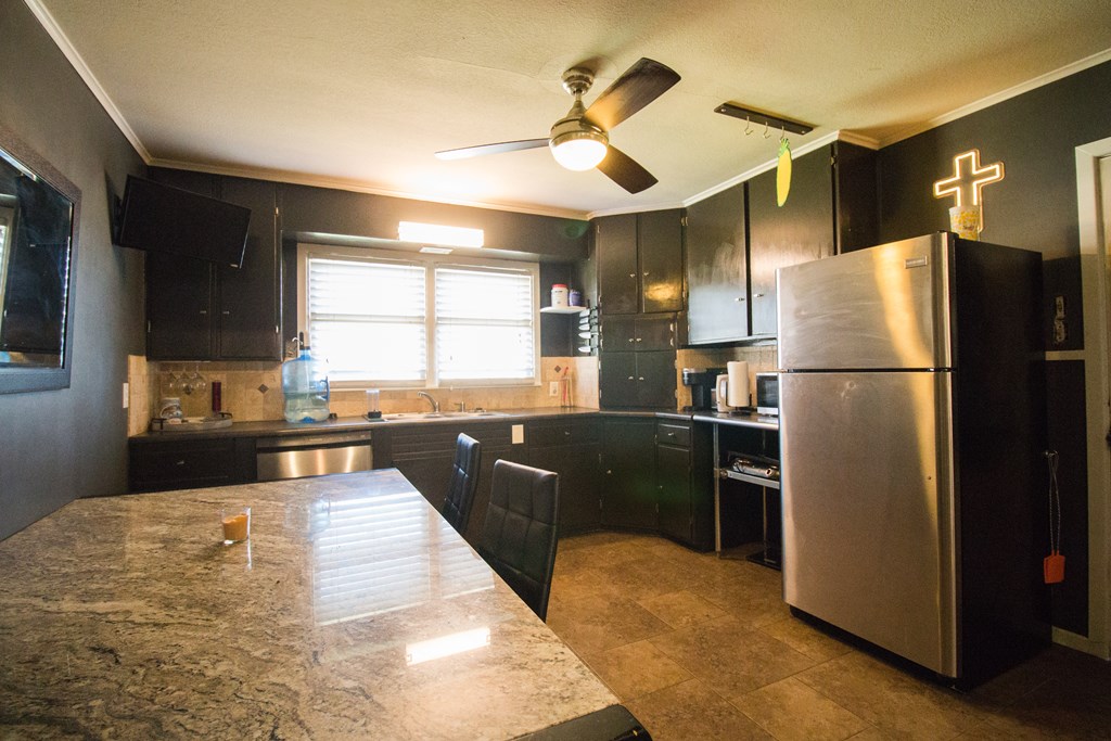 2468 Smu Ave Property Photo 10