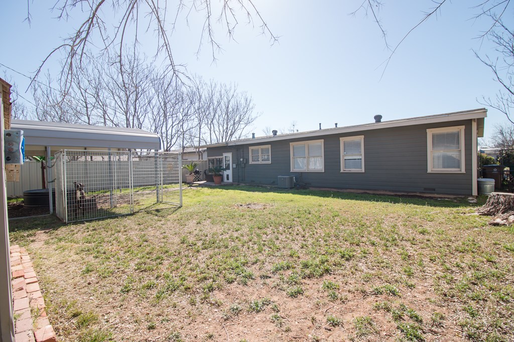 2468 Smu Ave Property Photo 16