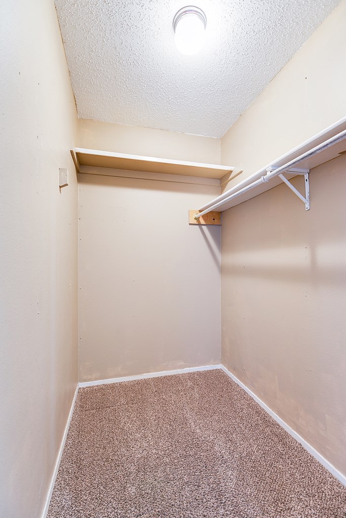 1041 Crickett Lane Property Photo 16