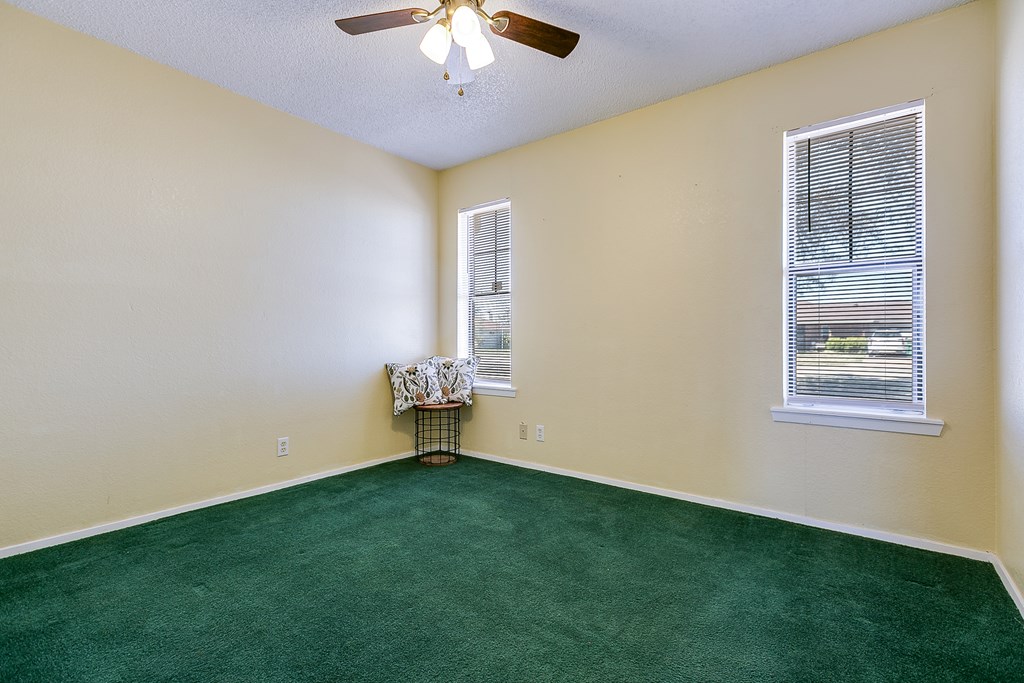 1041 Crickett Lane Property Photo 19
