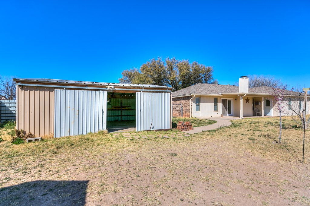 1041 Crickett Lane Property Photo 31