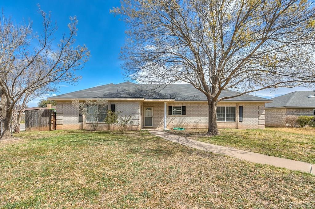 1110 Selman Court Property Photo