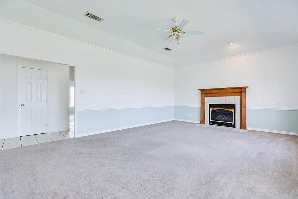 1110 Selman Court Property Photo 7