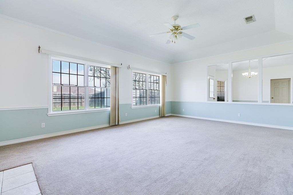 1110 Selman Court Property Photo 10