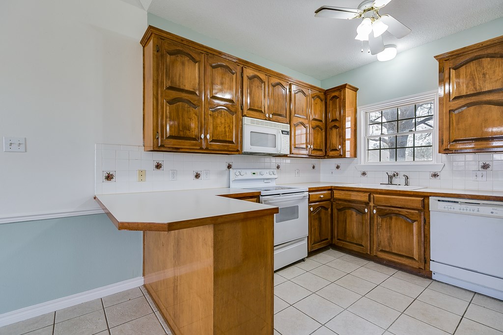 1110 Selman Court Property Photo 14