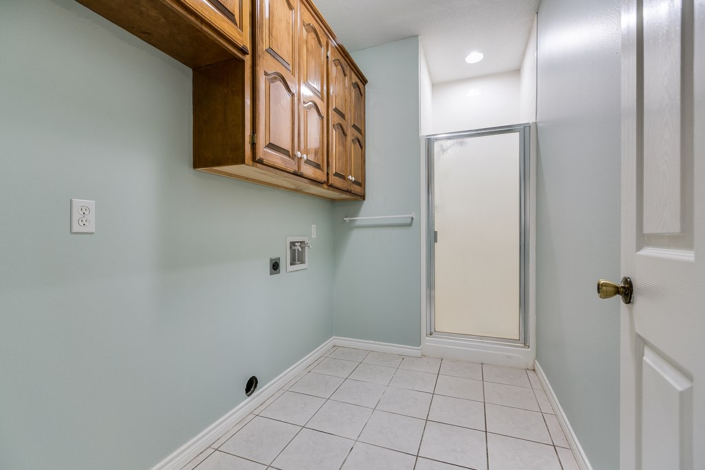 1110 Selman Court Property Photo 25