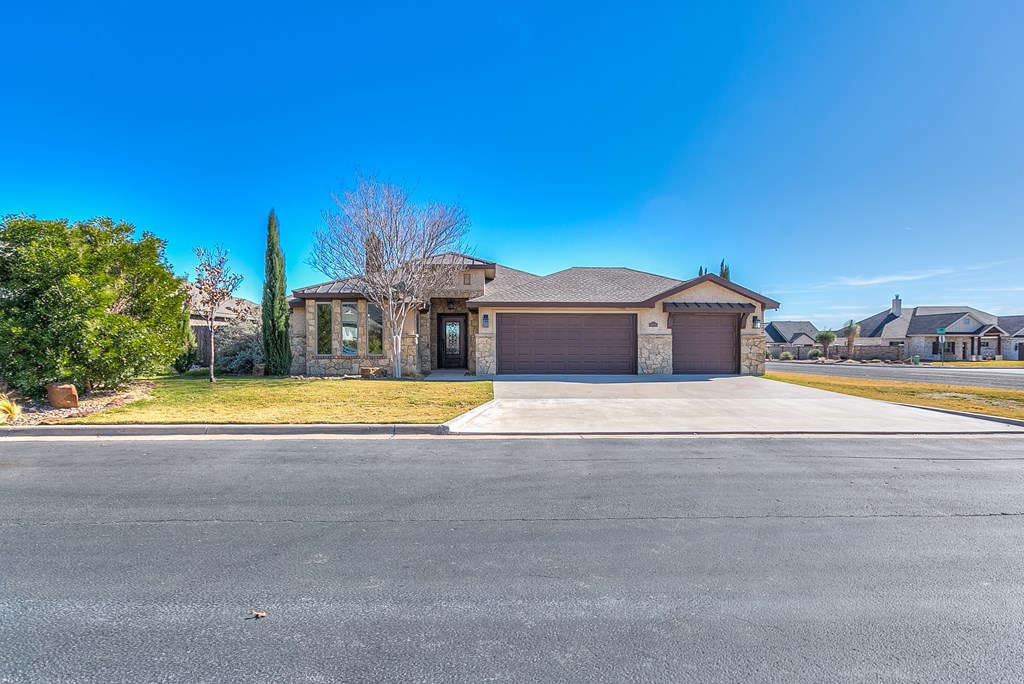 5946 Tarin St Property Photo 31
