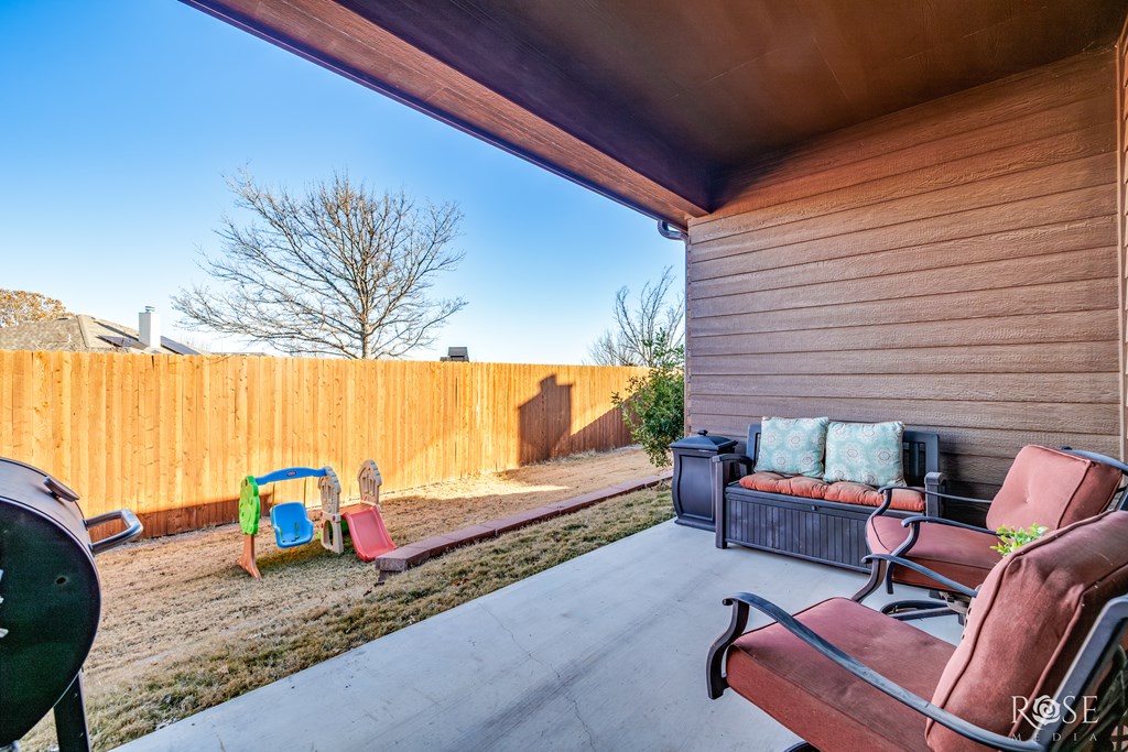 5922 Tarin St Property Photo 24