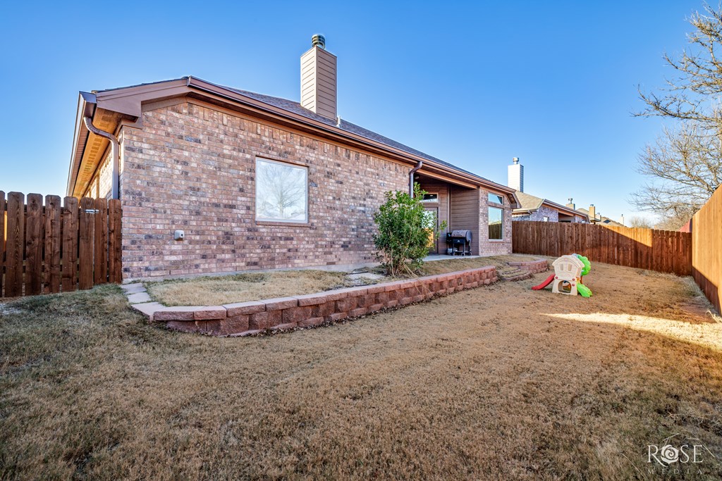 5922 Tarin St Property Photo 28