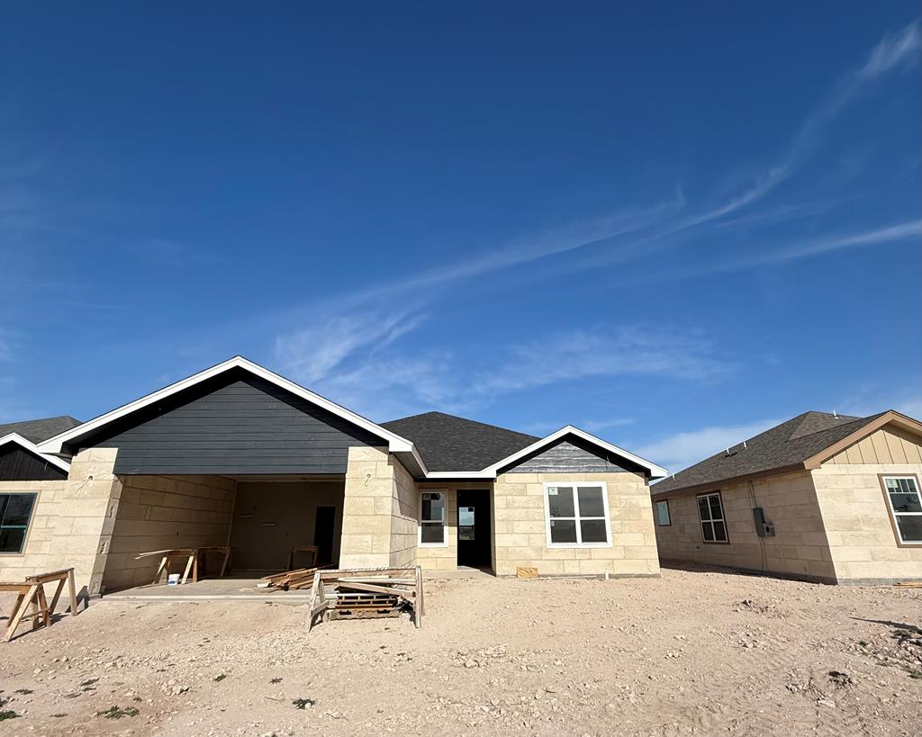 3005 Spirit Lane Property Photo