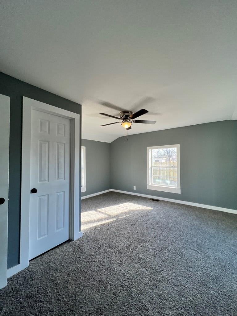4004 Travis St Property Photo 5
