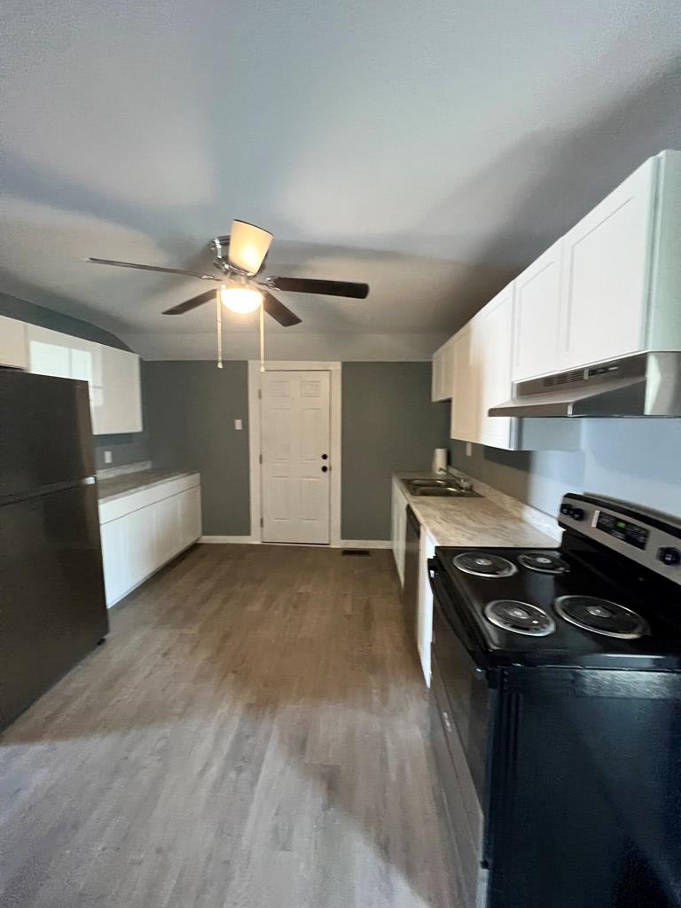 4004 Travis St Property Photo 11