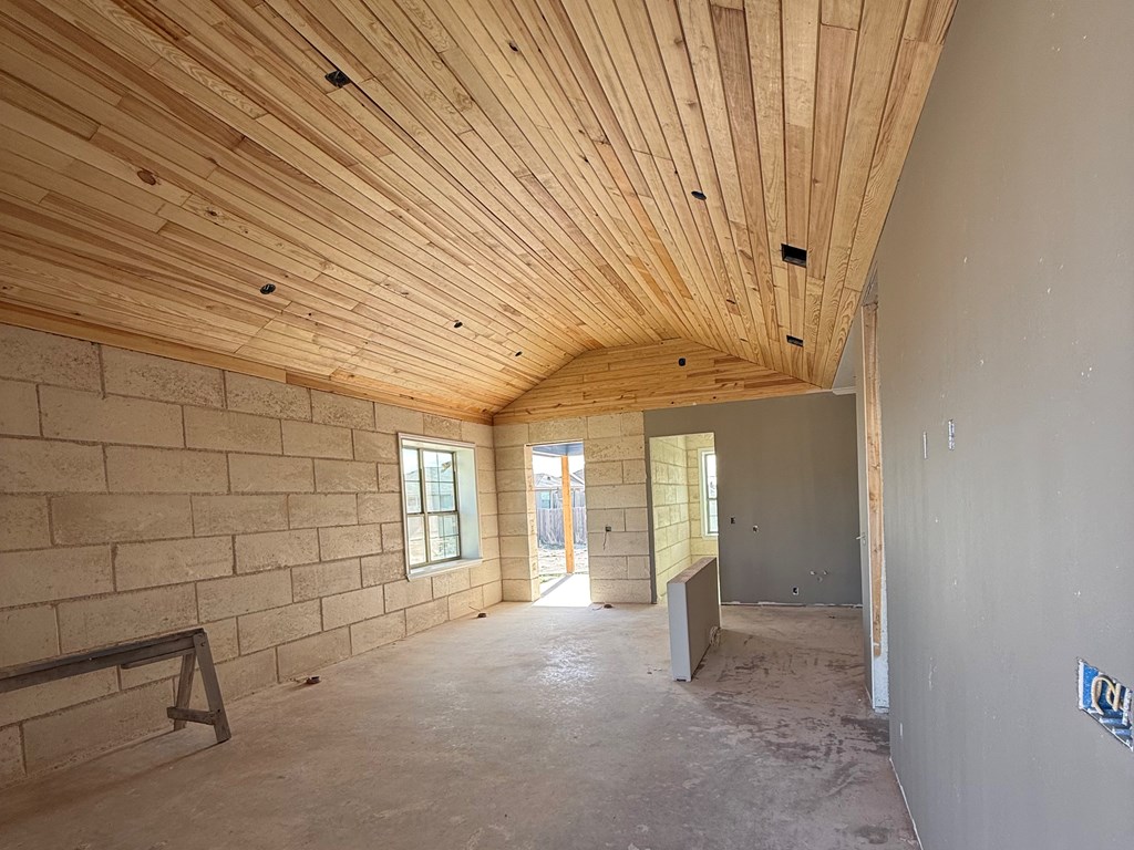 3004 Spirit Lane Property Photo 2