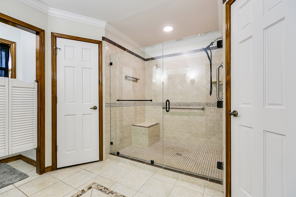 31 Loch Lomond Rd Property Photo 24