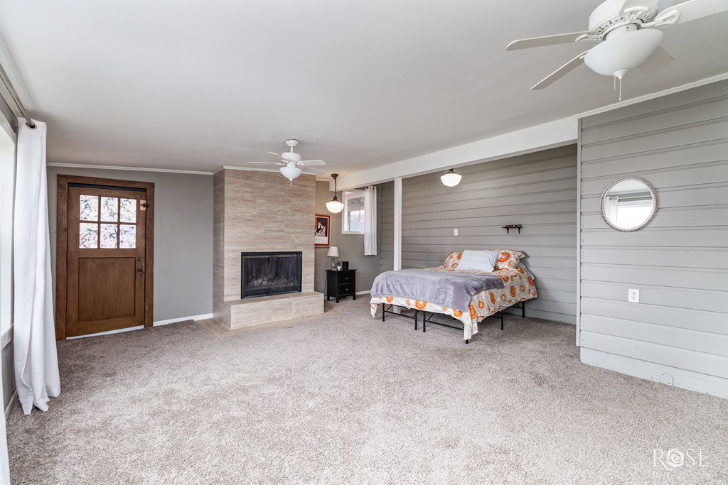 2652 Colorado Ave Property Photo 17